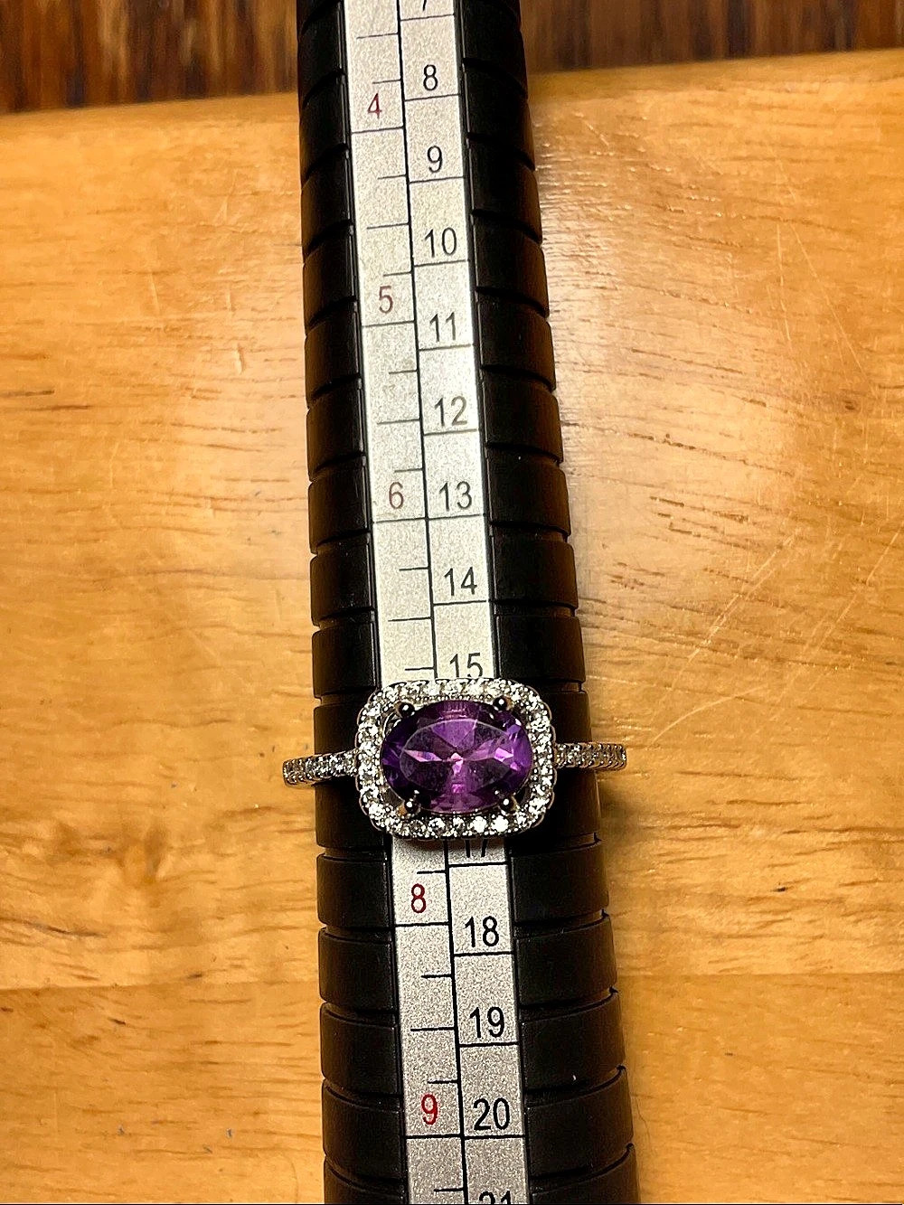 Silver Purple Amethyst-Style Ring Size 7.25 Like New